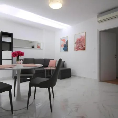 Sabina A4 Appartamento *